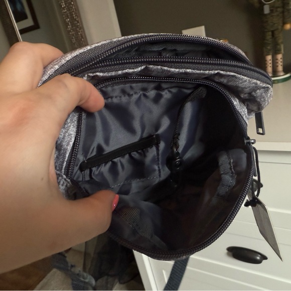 Adidas Gray Waist Bag - Picture 4 of 4